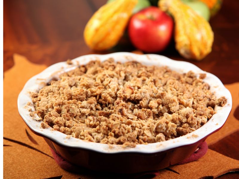 Crumble aux pommes avec un réchaud de randonnée